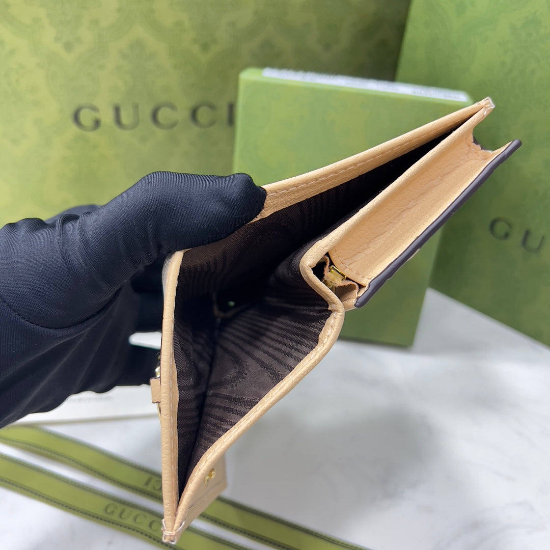 EN - Luxury Bags GCI 619