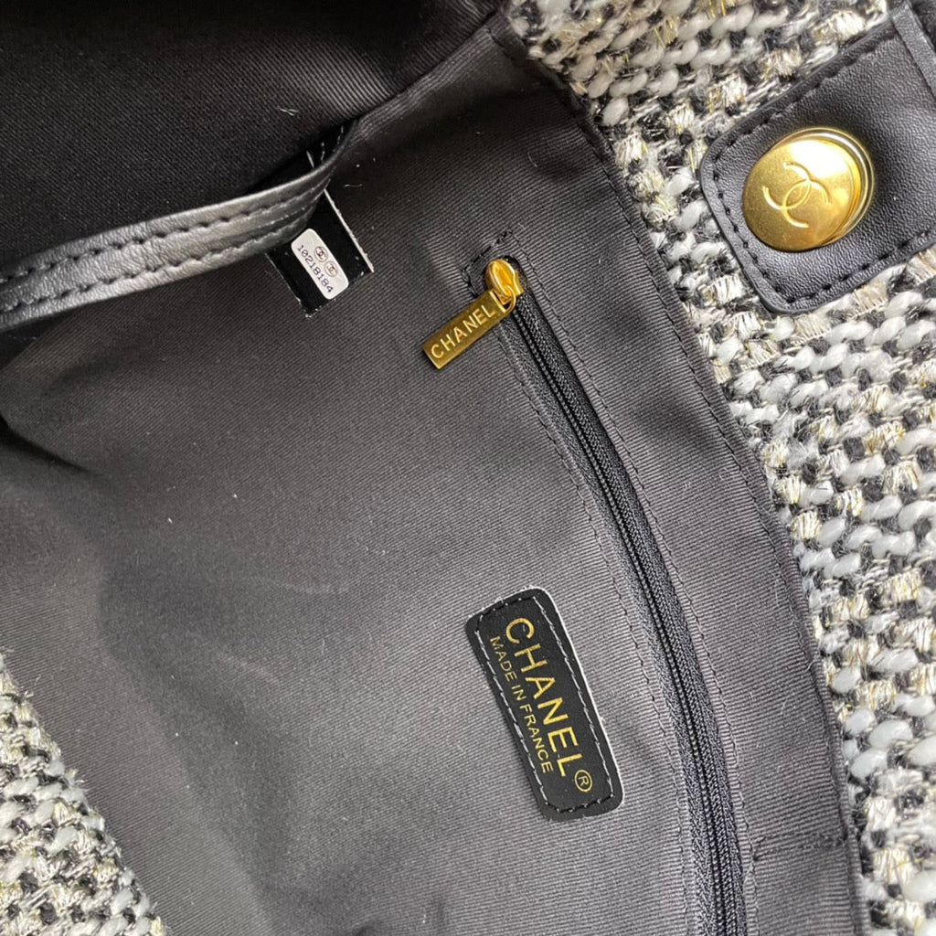 EN - Luxury Bags CHL 519