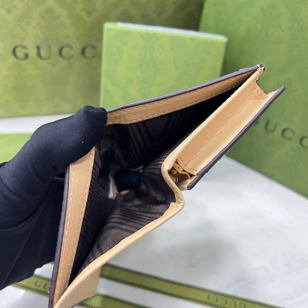 EN - Luxury Bags GCI 616