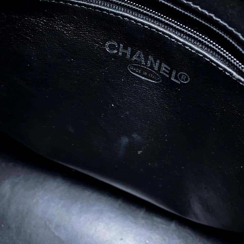 CHANEL Medallion Tote BlackA01804 Caviar Leather