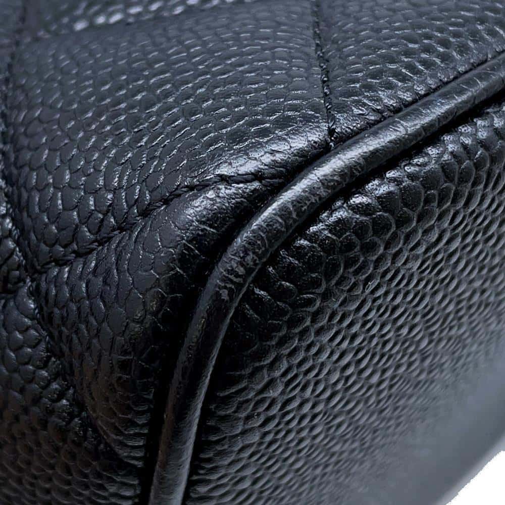 CHANEL Medallion Tote BlackA01804 Caviar Leather