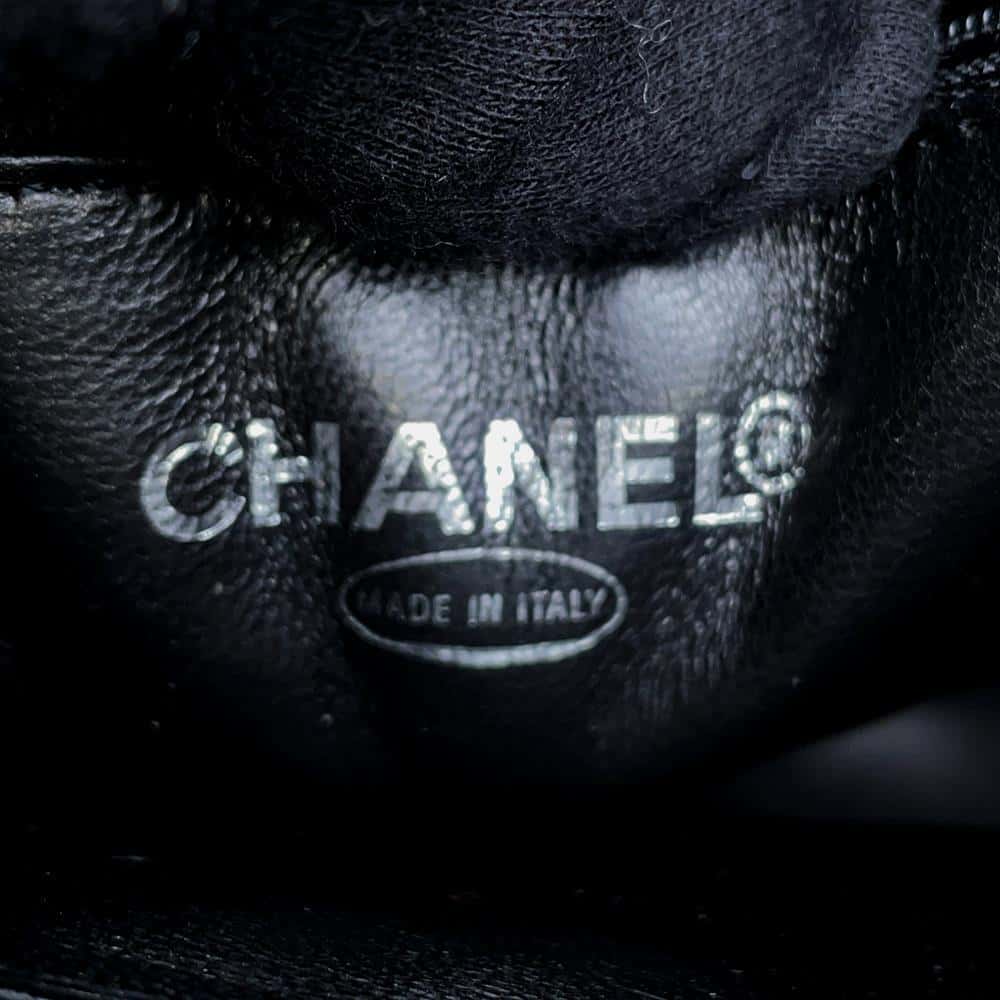 CHANEL Medallion Tote BlackA01804 Caviar Leather