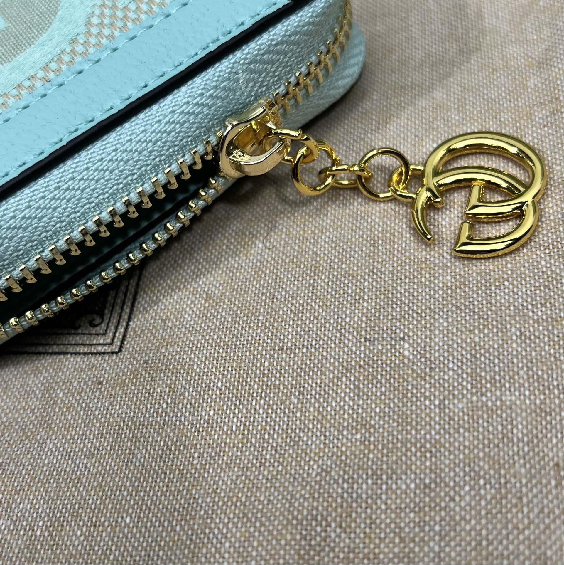 EN - Luxury Bags GCI 591