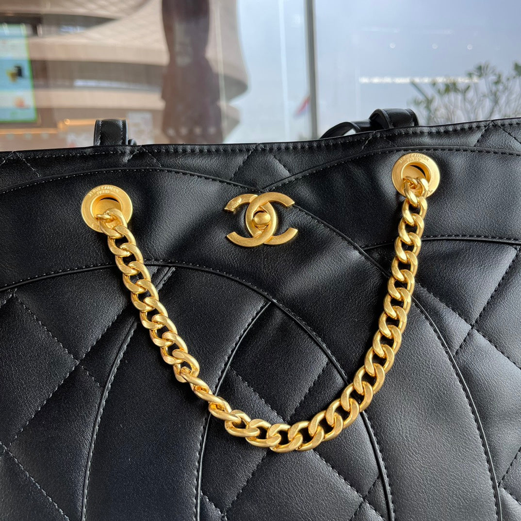 EN - Luxury Bags CHL 470