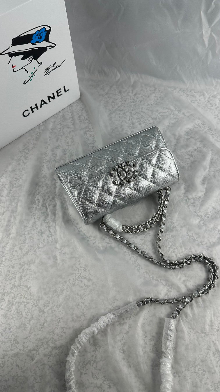 EN - Luxury Bags CHL 468