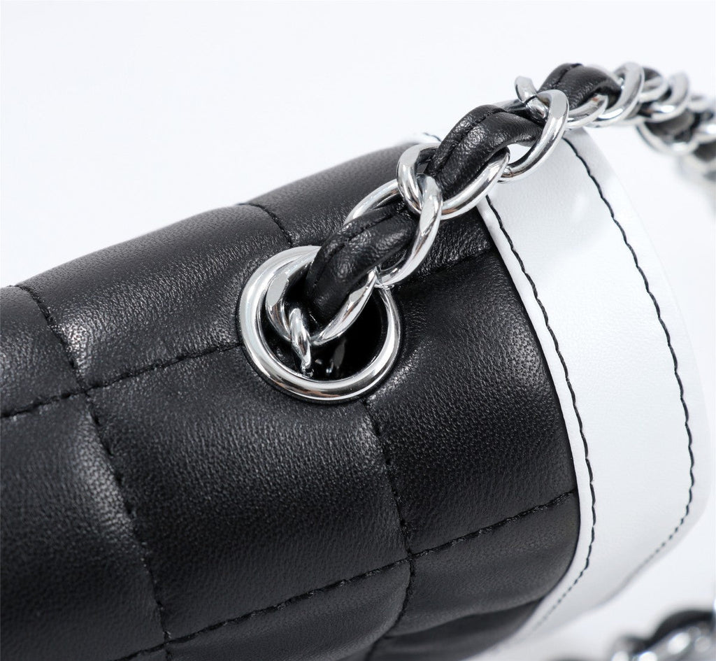 EN - Luxury Bags CHL 521
