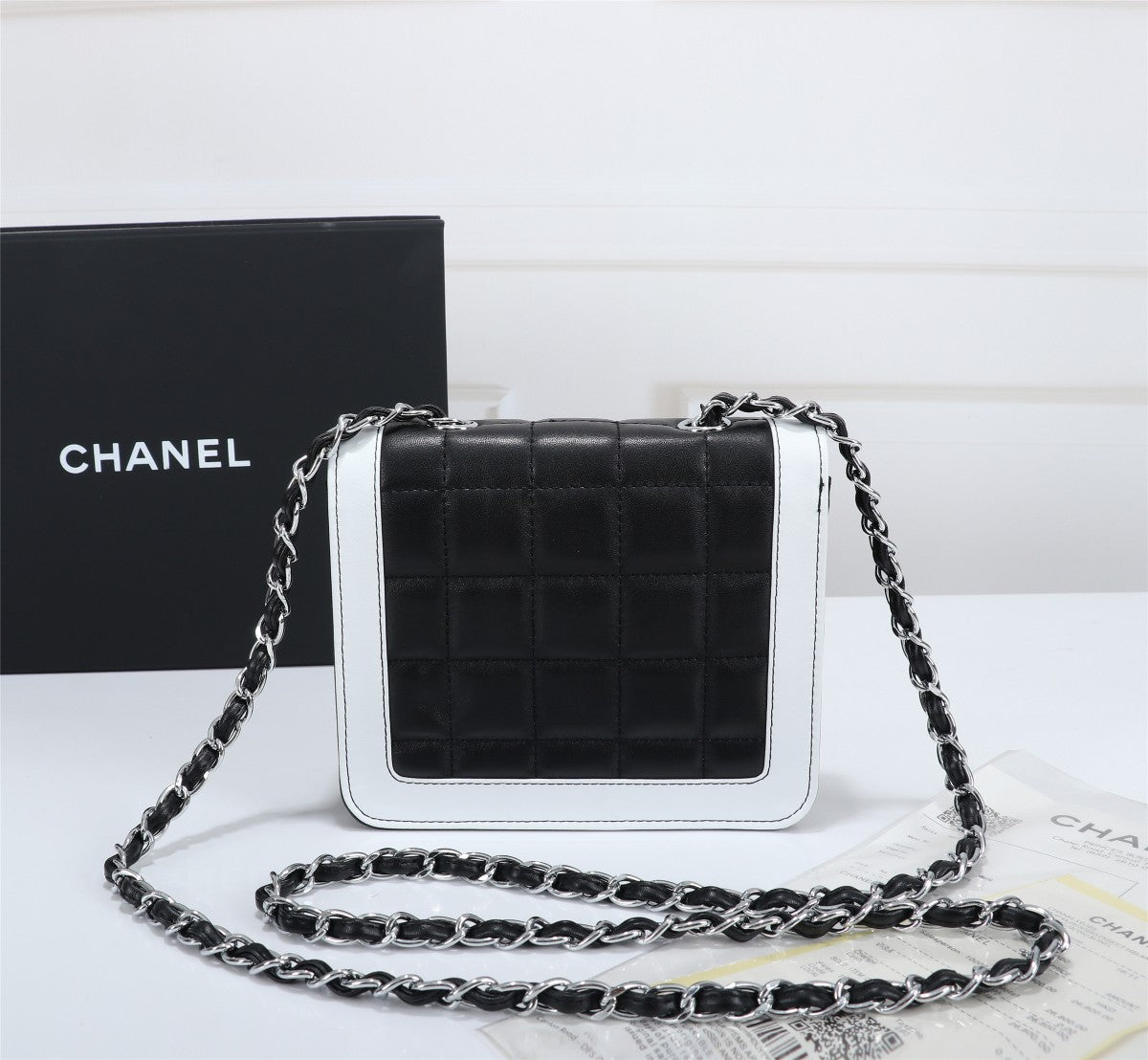 EN - Luxury Bags CHL 521