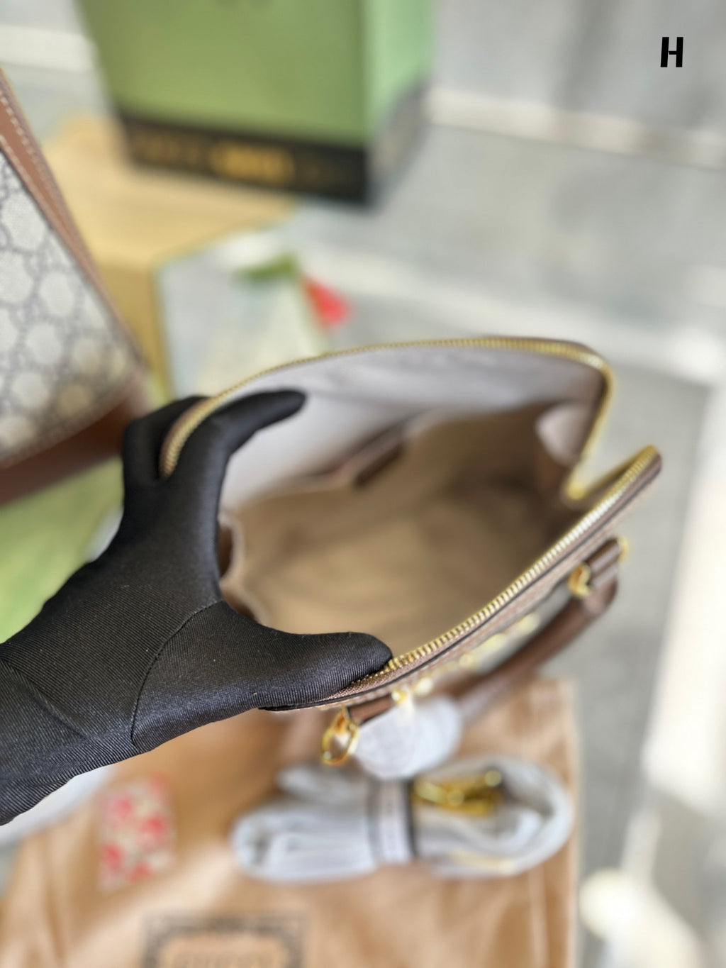 EN - Luxury Bags GCI 600