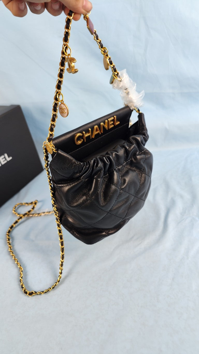 EN - Luxury Bags CHL 487