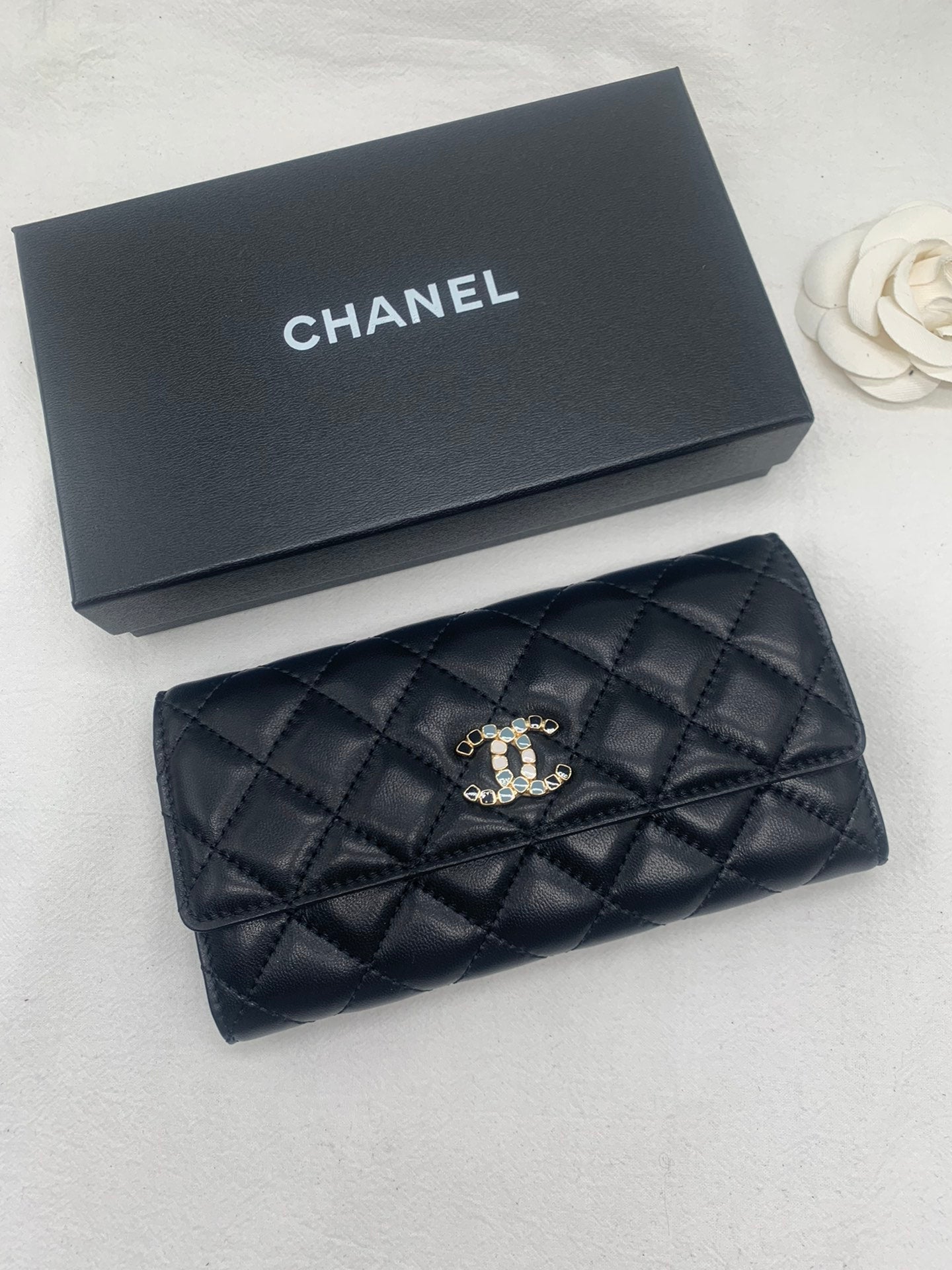 EN - Luxury Bags CHL 510