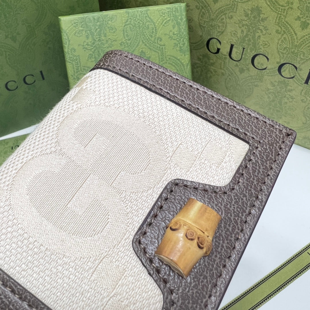 EN - Luxury Bags GCI 629
