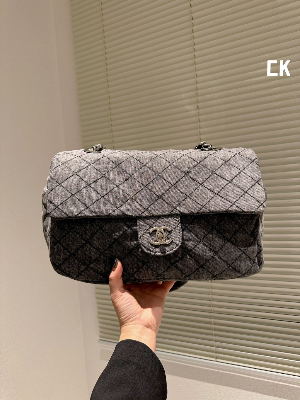 EN - Luxury Bags CHL 473