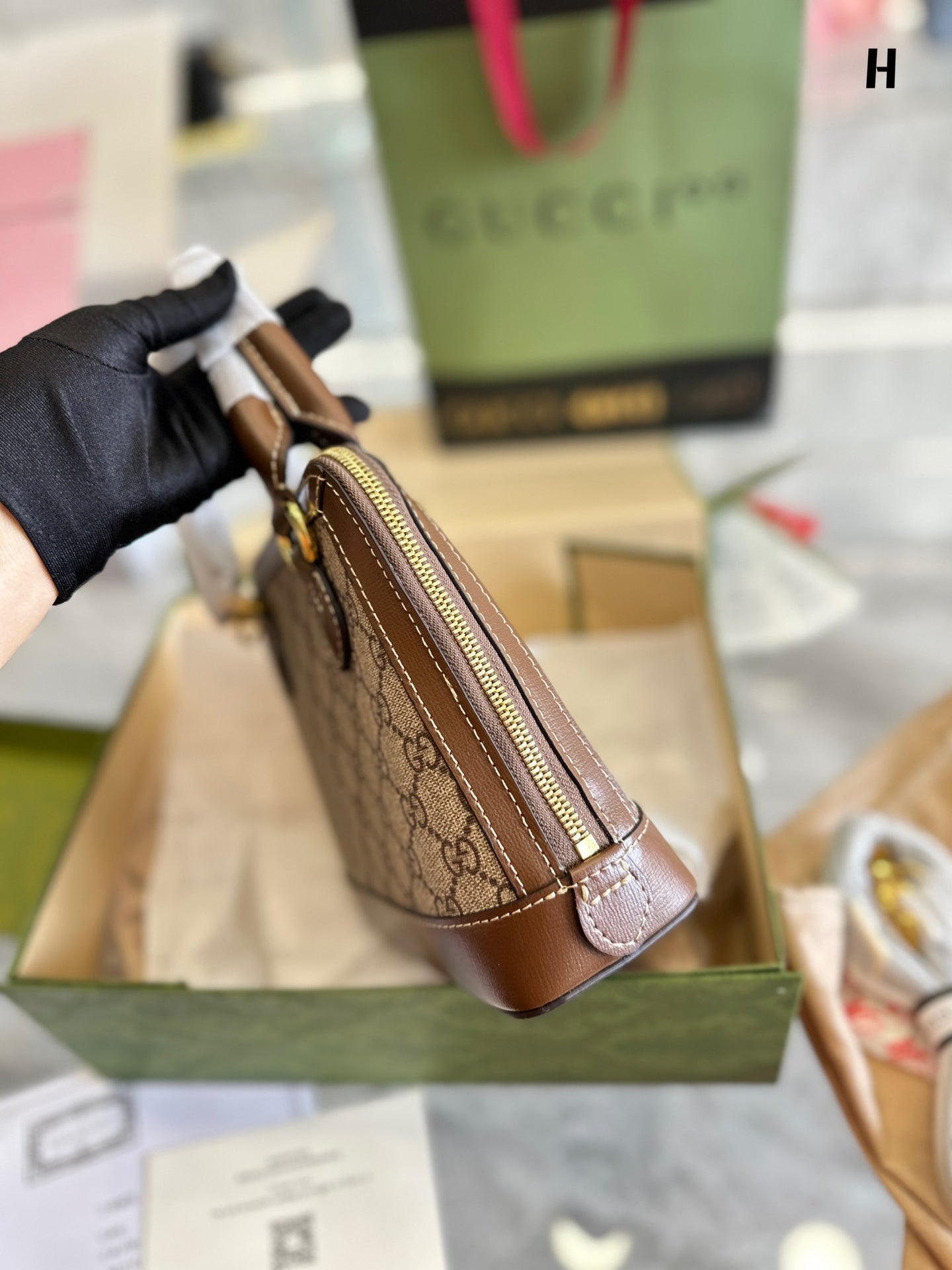 EN - Luxury Bags GCI 600