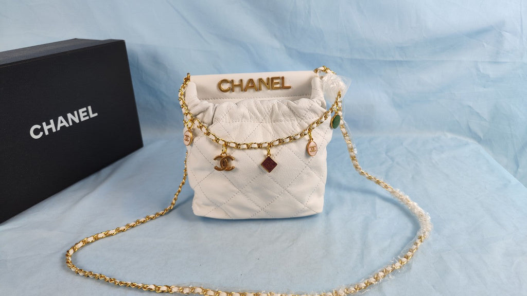 EN - Luxury Bags CHL 488