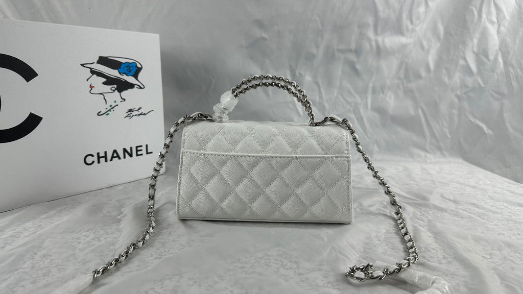 EN - Luxury Bags CHL 467