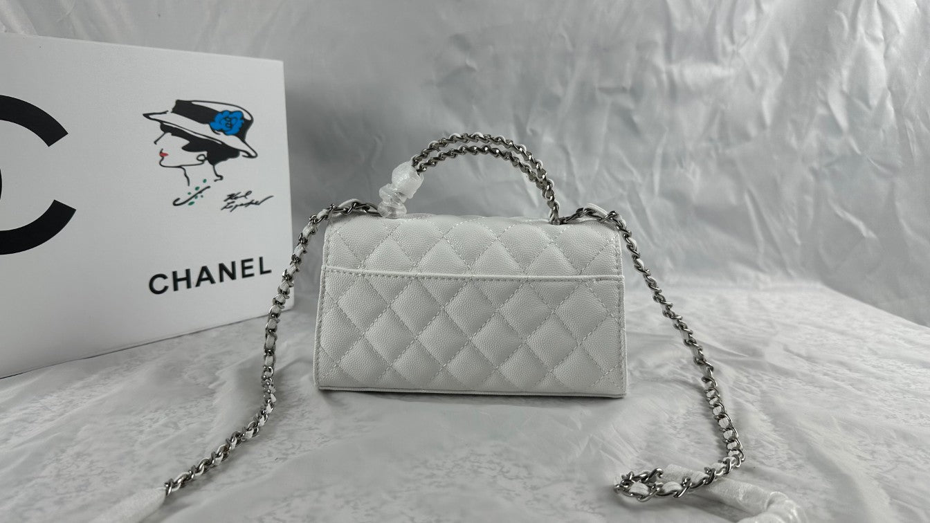 EN - Luxury Bags CHL 467