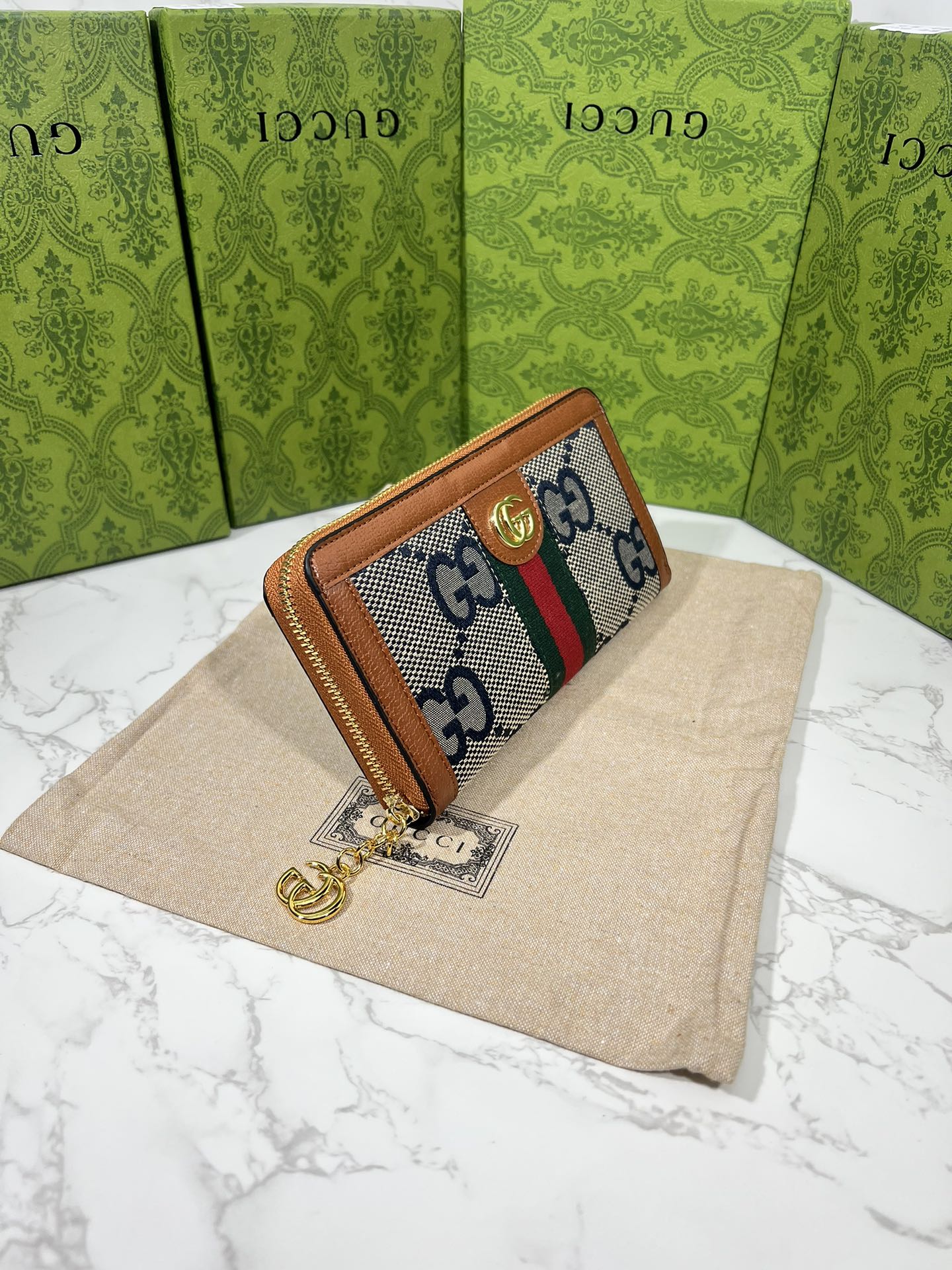 EN - Luxury Bags GCI 598