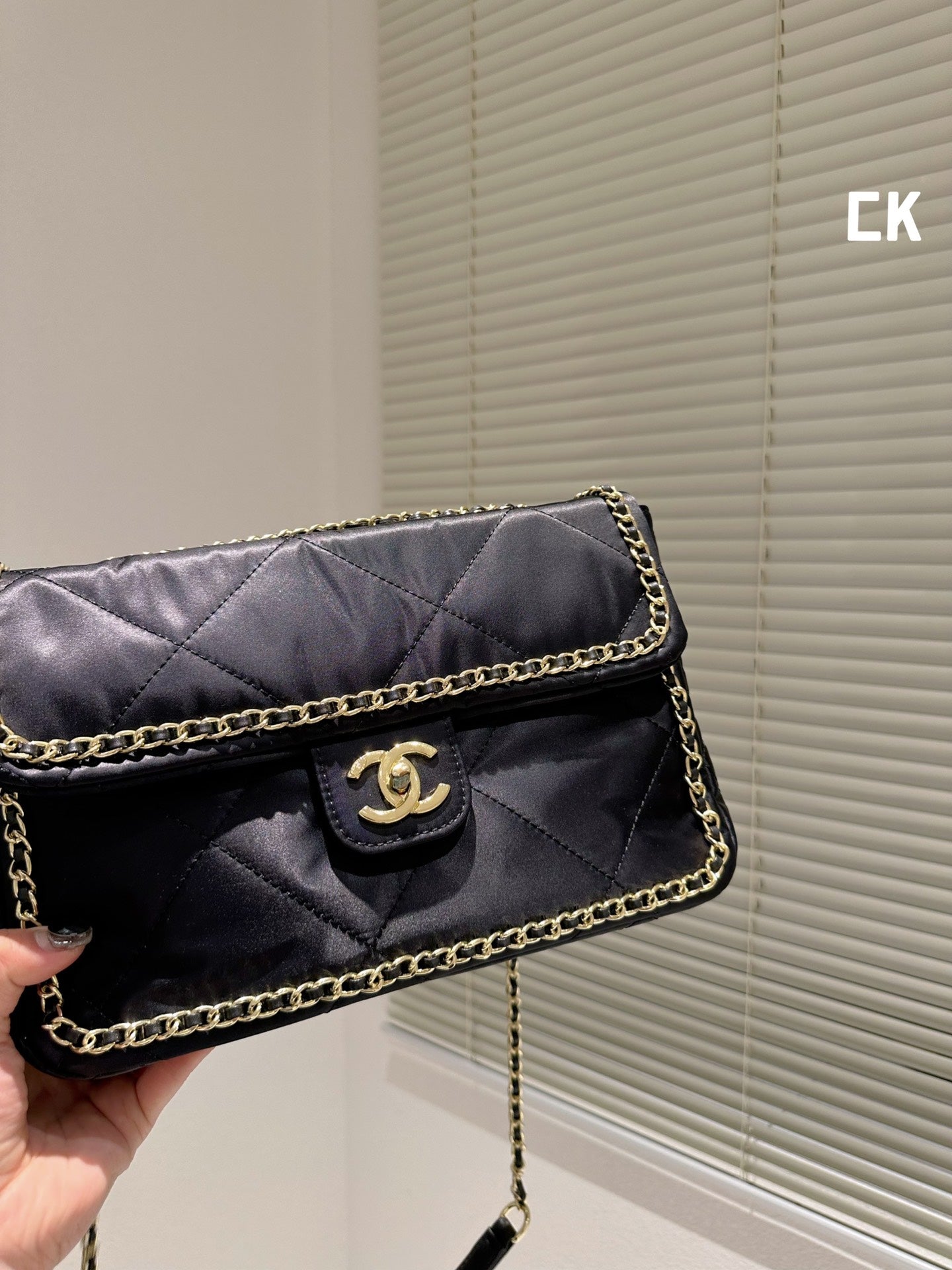 EN - Luxury Bags CHL 474