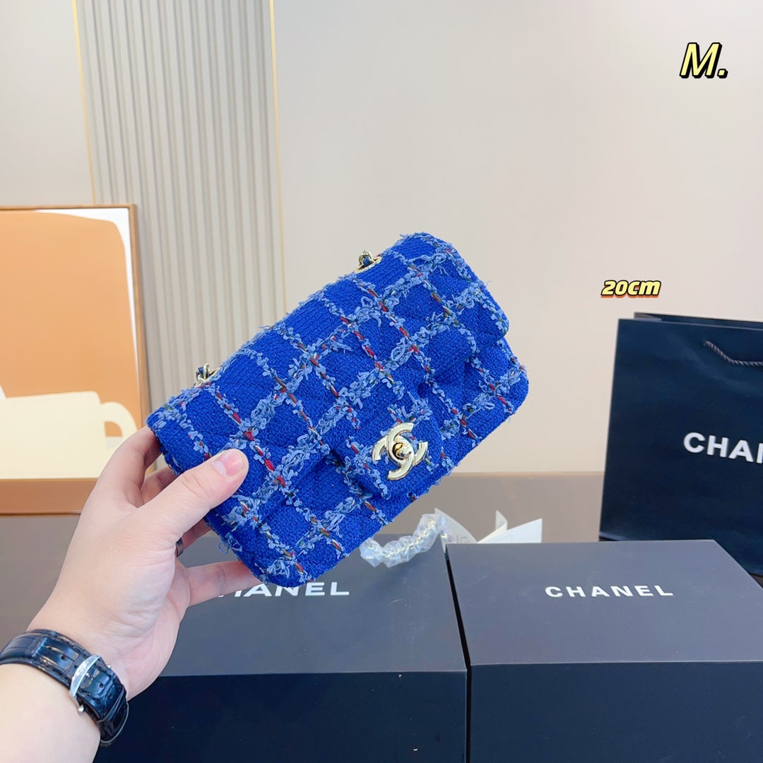EN - Luxury Bags CHL 506