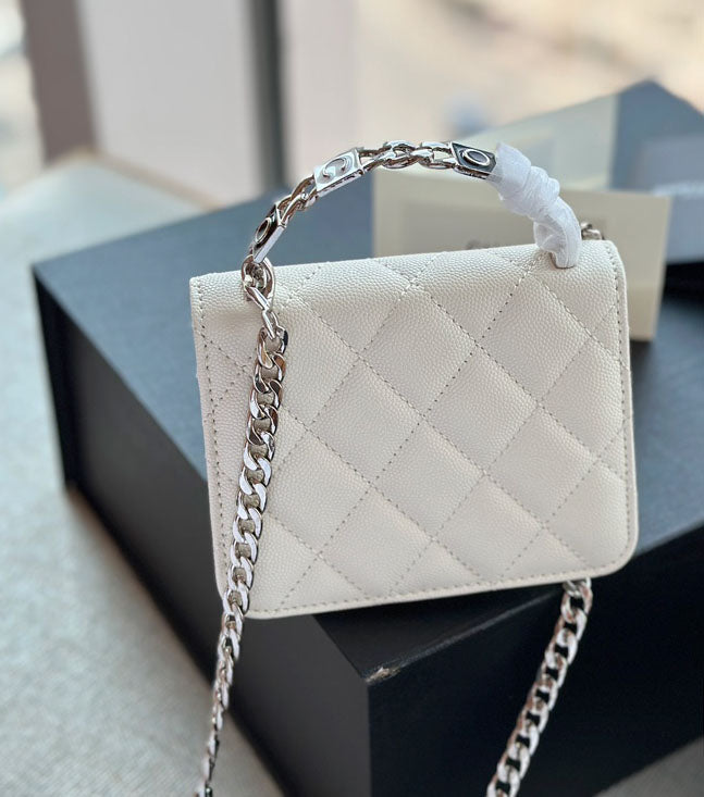 EN - Luxury Bags CHL 491