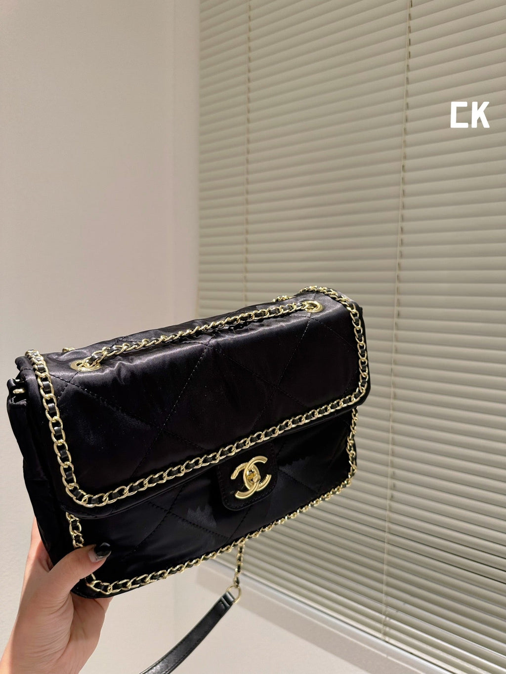 EN - Luxury Bags CHL 474