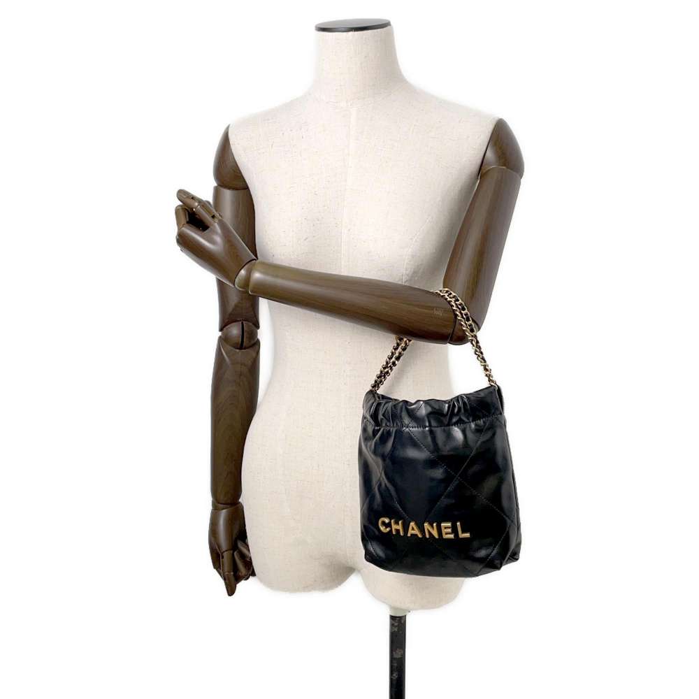 CHANEL CHANEL22 BlackAS3980 Shiny Calf Leather Size Mini