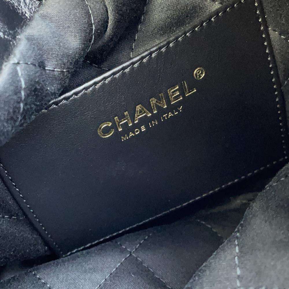 CHANEL CHANEL22 BlackAS3980 Shiny Calf Leather Size Mini