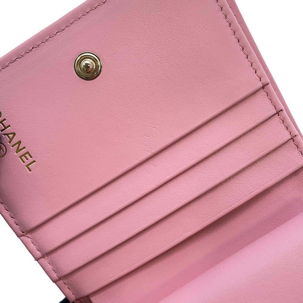CHANEL Matelasse Bifold Wallet Wallet PinkAP3055 Caviar Leather