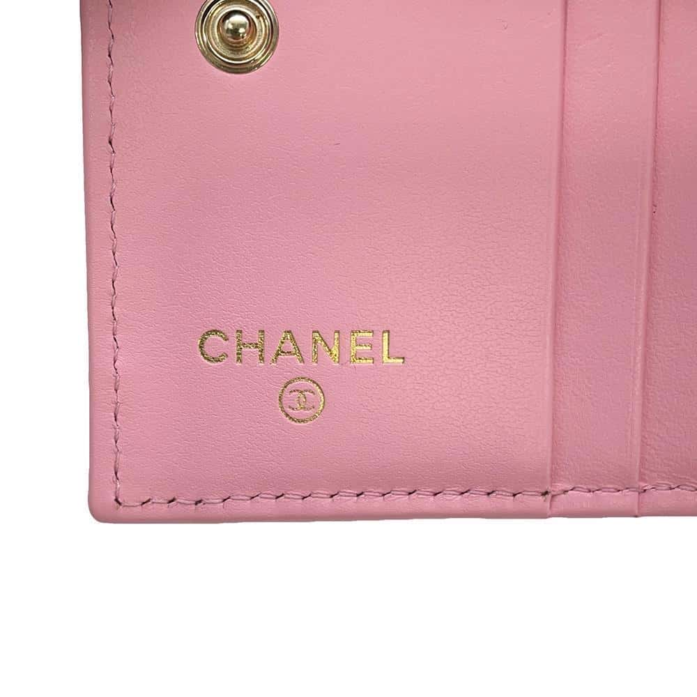 CHANEL Matelasse Bifold Wallet Wallet PinkAP3055 Caviar Leather