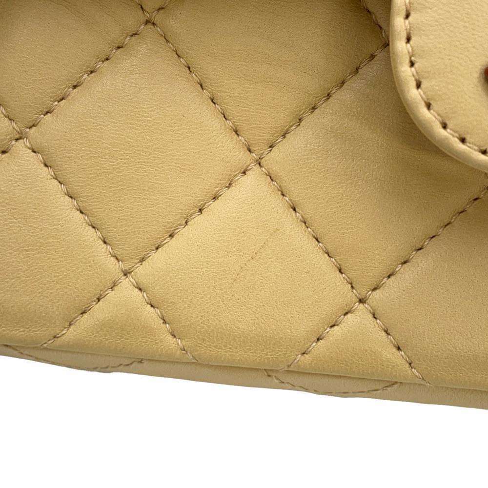 CHANEL Matelasse Single Flap ChainShoulder Bag Beige Lambskin Size 25