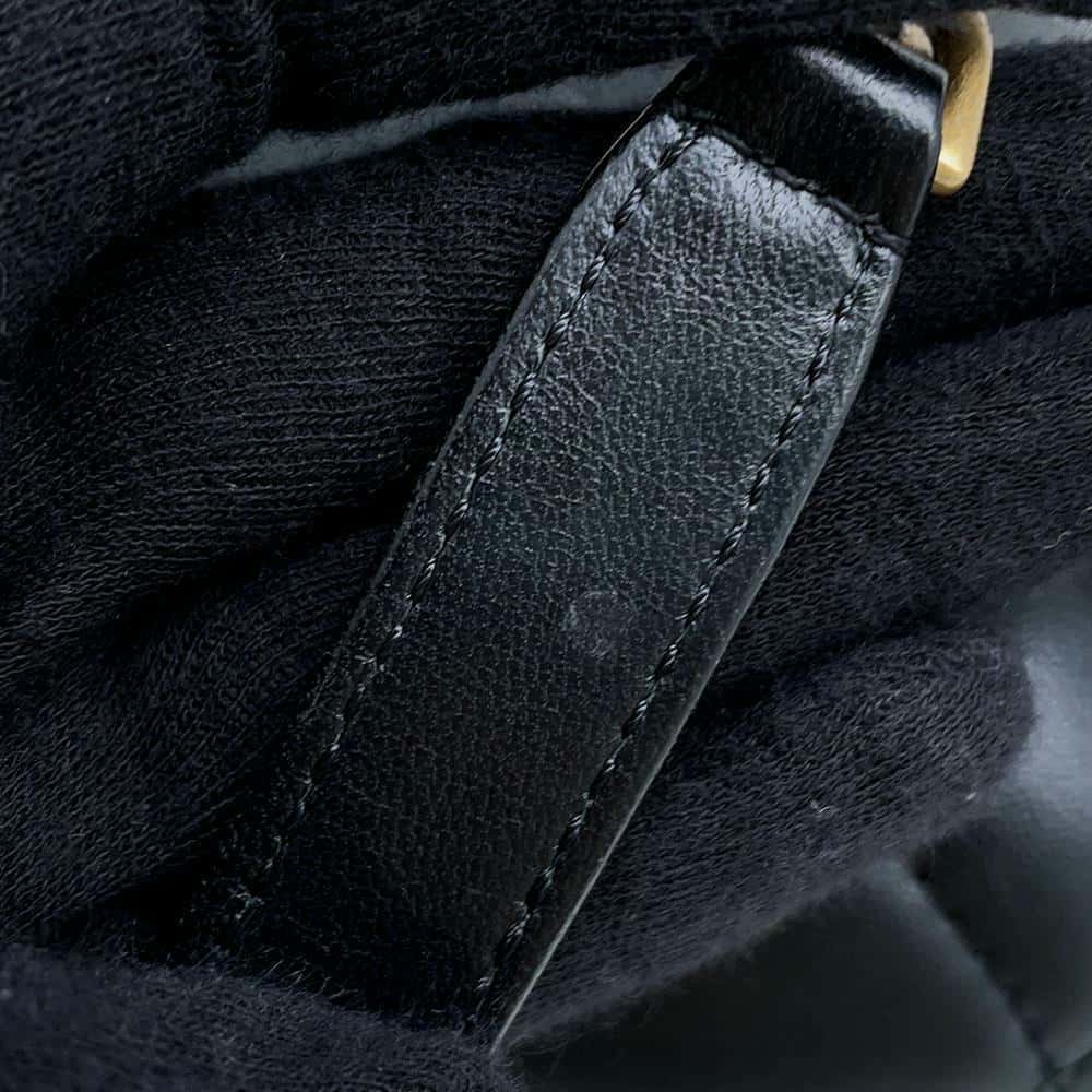CHANEL Matelasse ChainShoulder Vanity Bag BlackAS3066 Lambskin