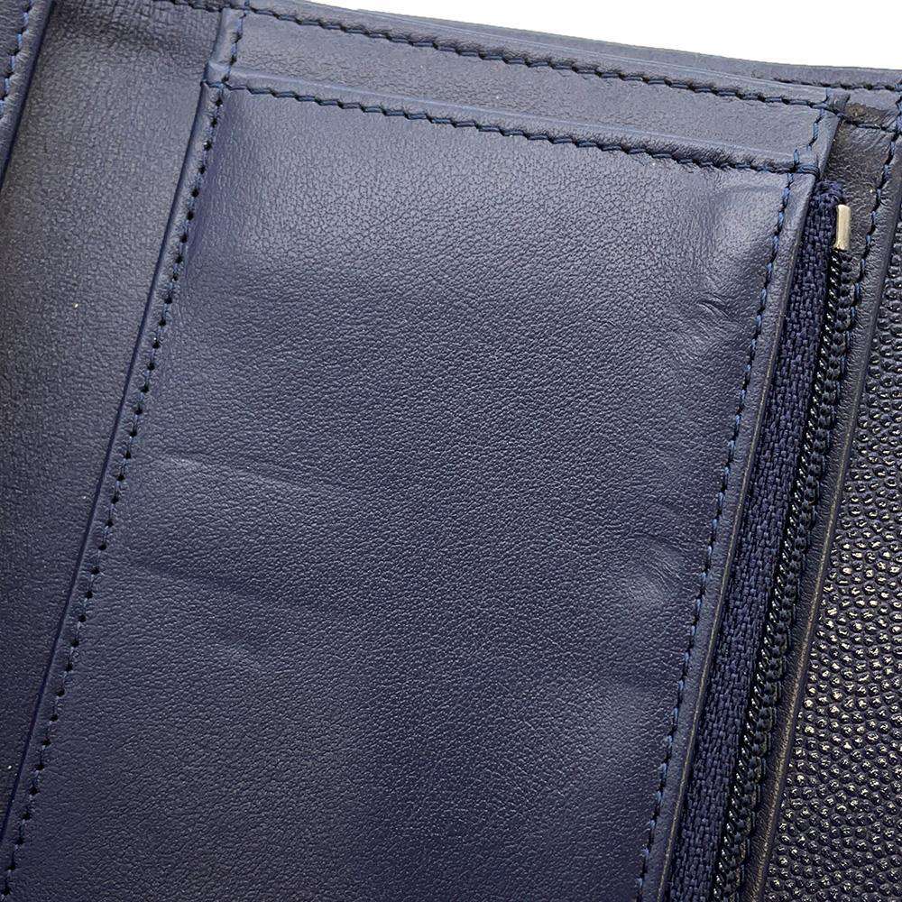 CHANEL Matelasse Medium Wallet Tri-fold NavyAP0232 Caviar Leather