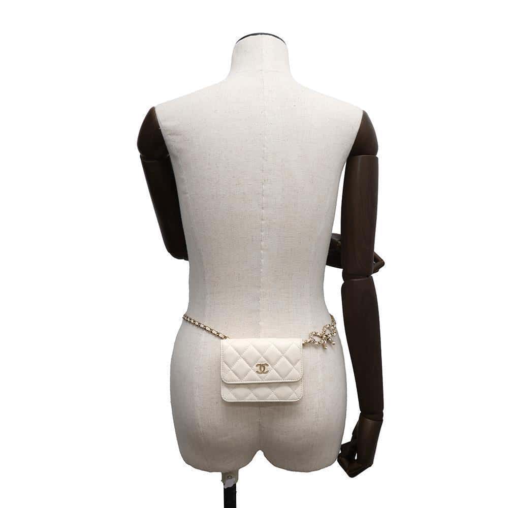 CHANEL Matelasse Ribbon Chain Belt Bag WhiteAP3352 Caviar Leather