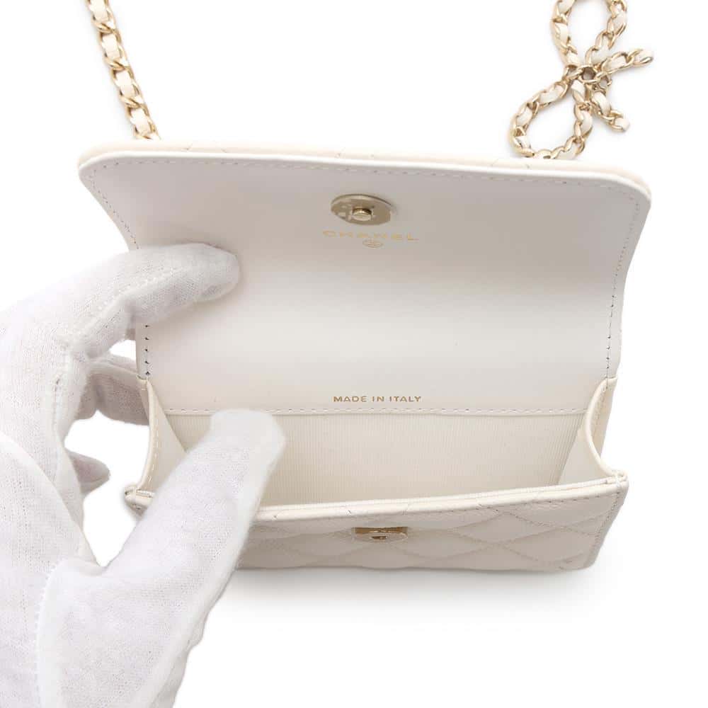 CHANEL Matelasse Ribbon Chain Belt Bag WhiteAP3352 Caviar Leather