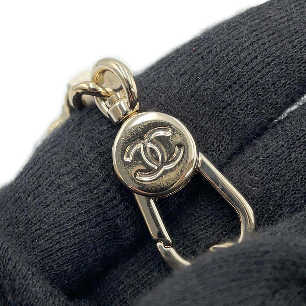 CHANEL Matelasse Ribbon Chain Belt Bag WhiteAP3352 Caviar Leather