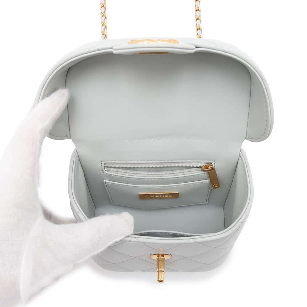 CHANEL Matelasse Chain Vanity Light BlueAS3973 Lambskin Size Small
