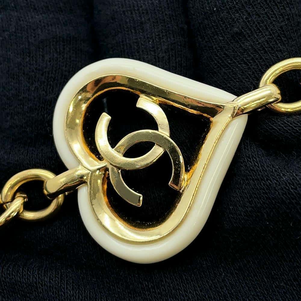 CHANEL CC Logo Heart Motif Chain Long Necklace White/Gold Metal Lacquer