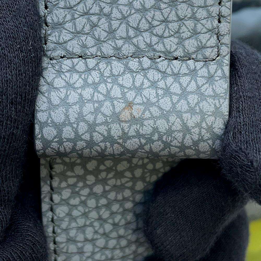 LOUIS VUITTON Chalk・Pouch granite grayM81572 Taurillon Clamming