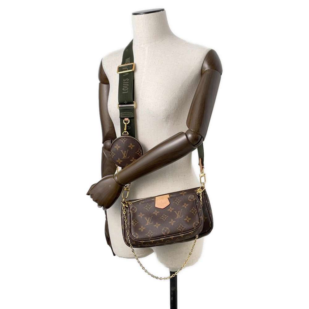 LOUIS VUITTON Multi Pochette Accessoires KhakiM44813 Monogram