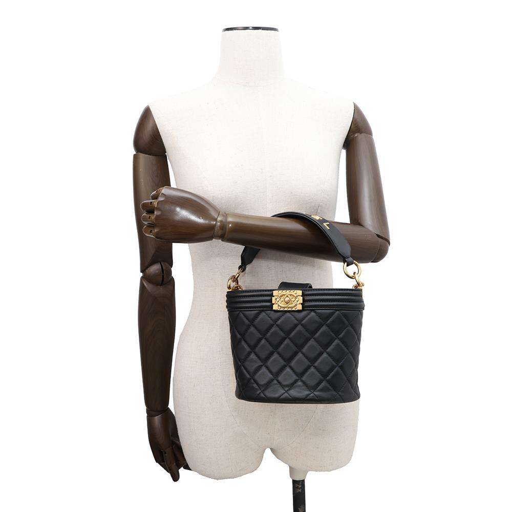 CHANEL Boy Chanel 2WAY Bucket Bag BlackAS2091 Calf Leather