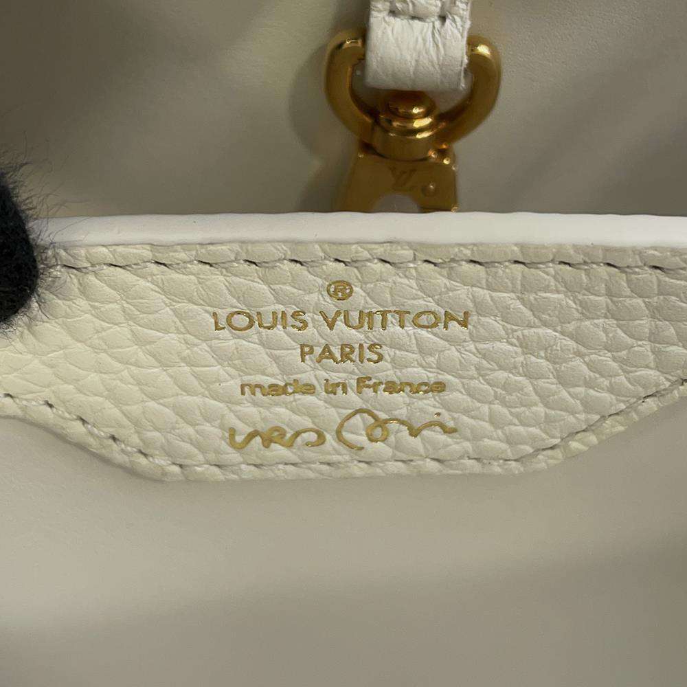 LOUIS VUITTON Capucines Urs Fischer Limited to 300 pieces WhiteM53643 Taurillon Leather Size BB