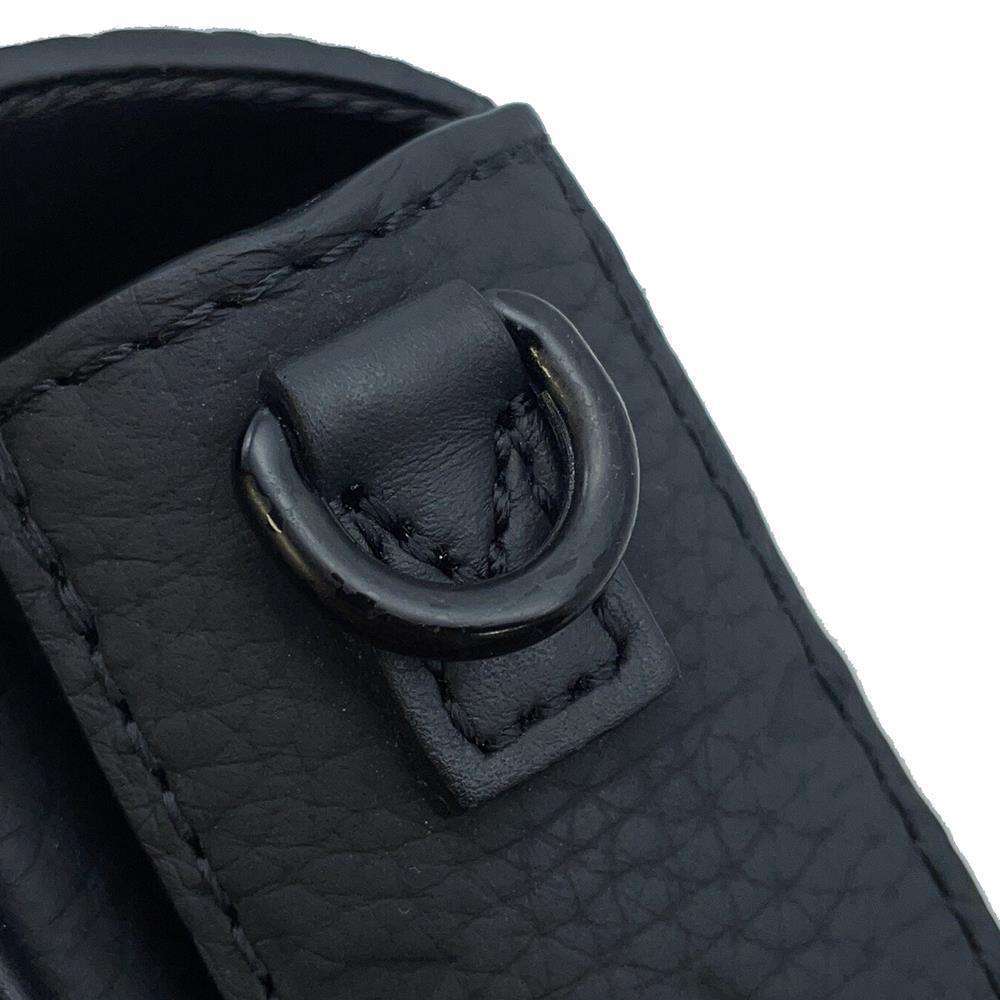 LOUIS VUITTON SPadlock Vertical Wearable Wallet NoirM82252 Monogram Eclipse