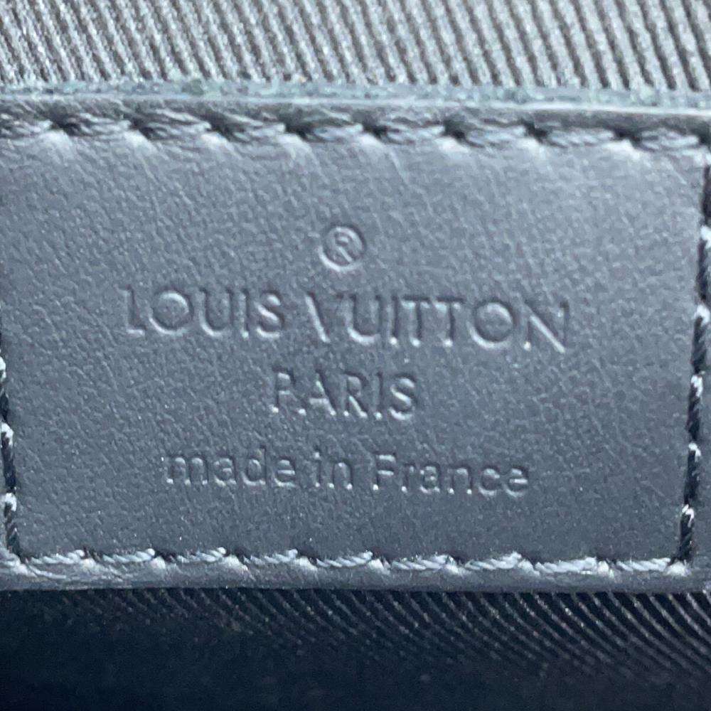 LOUIS VUITTON SPadlock Vertical Wearable Wallet NoirM82252 Monogram Eclipse