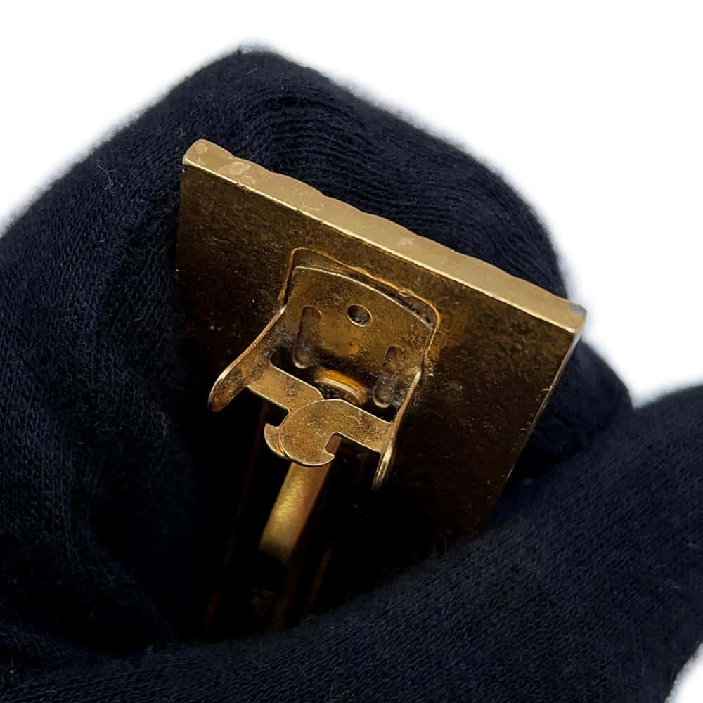 CHANEL CC Logo Valletta Gold/Silver Metal
