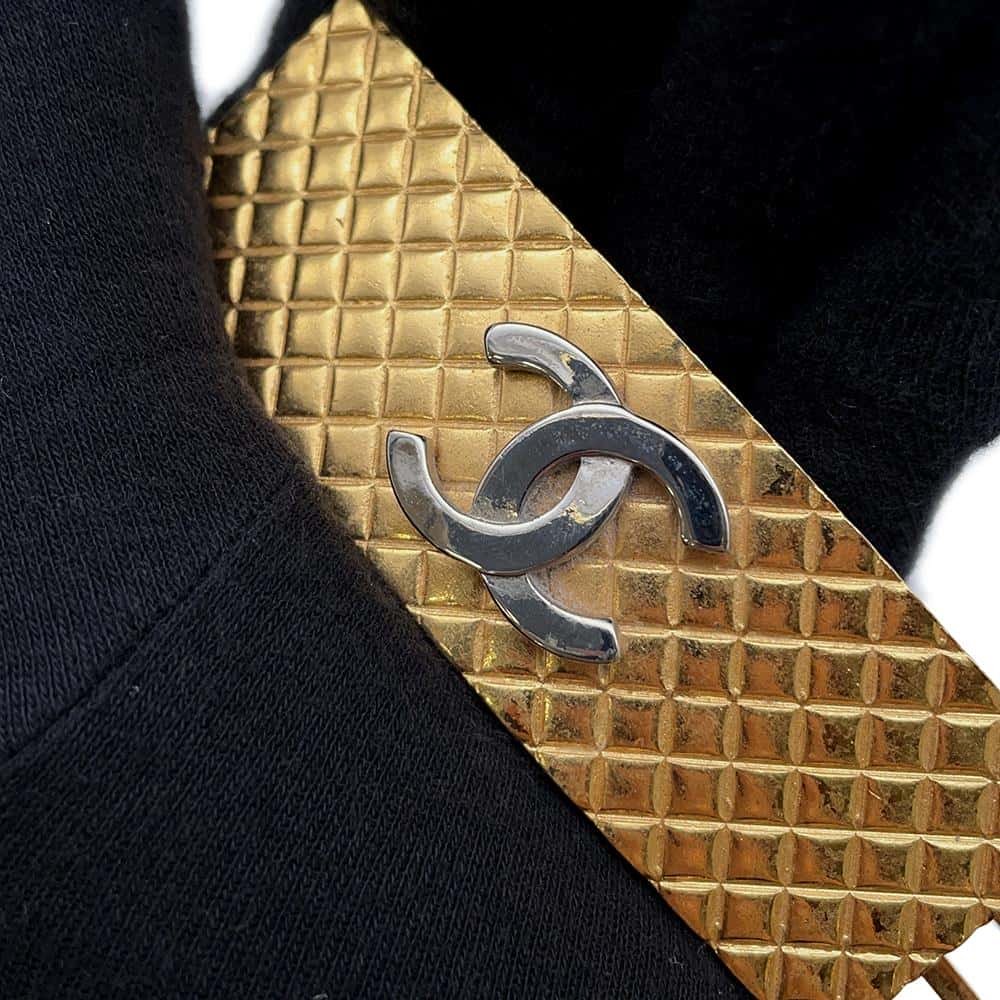 CHANEL CC Logo Valletta Gold/Silver Metal