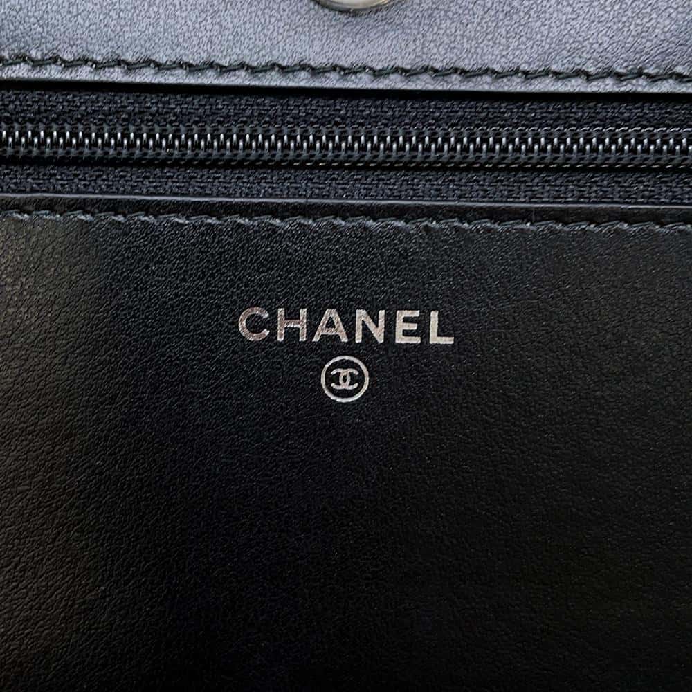 CHANEL V Stitch Chain wallet BlackA84444 Calf Leather
