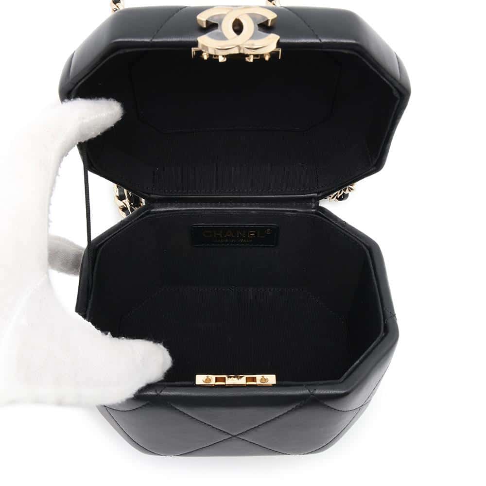CHANEL Vanity bag ChainShoulder BlackAS2630 Lambskin