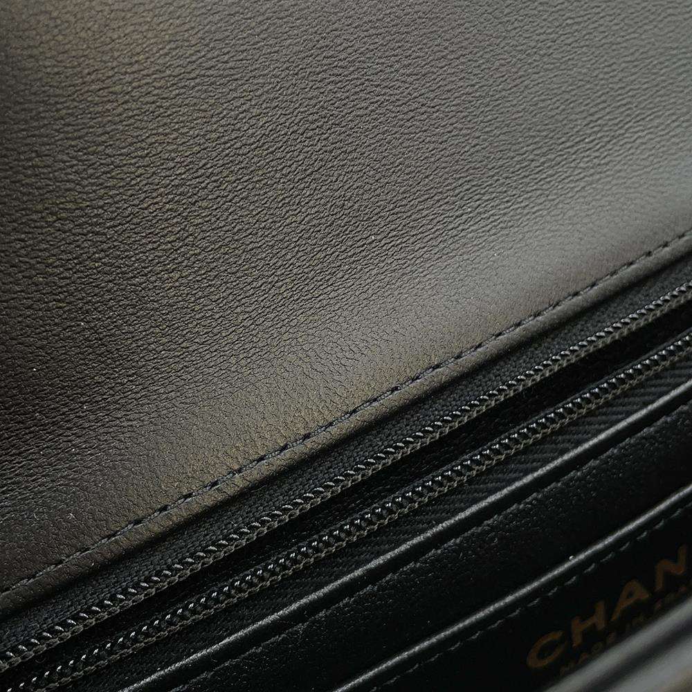 CHANEL Matelasse Single Flap ChainShoulder Bag BlackA69900 Lambskin Size 20
