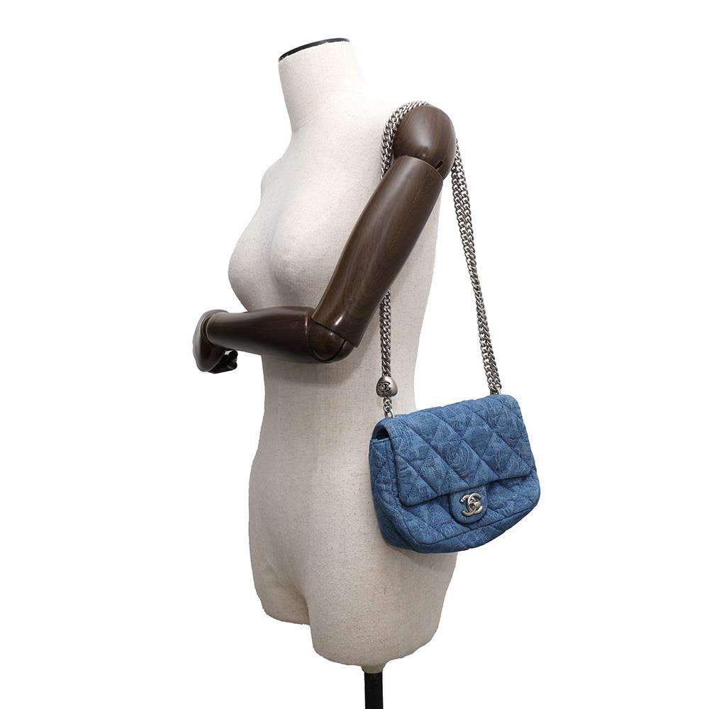 CHANEL Camellia Shoulder Bag BlueAS3829 Denim