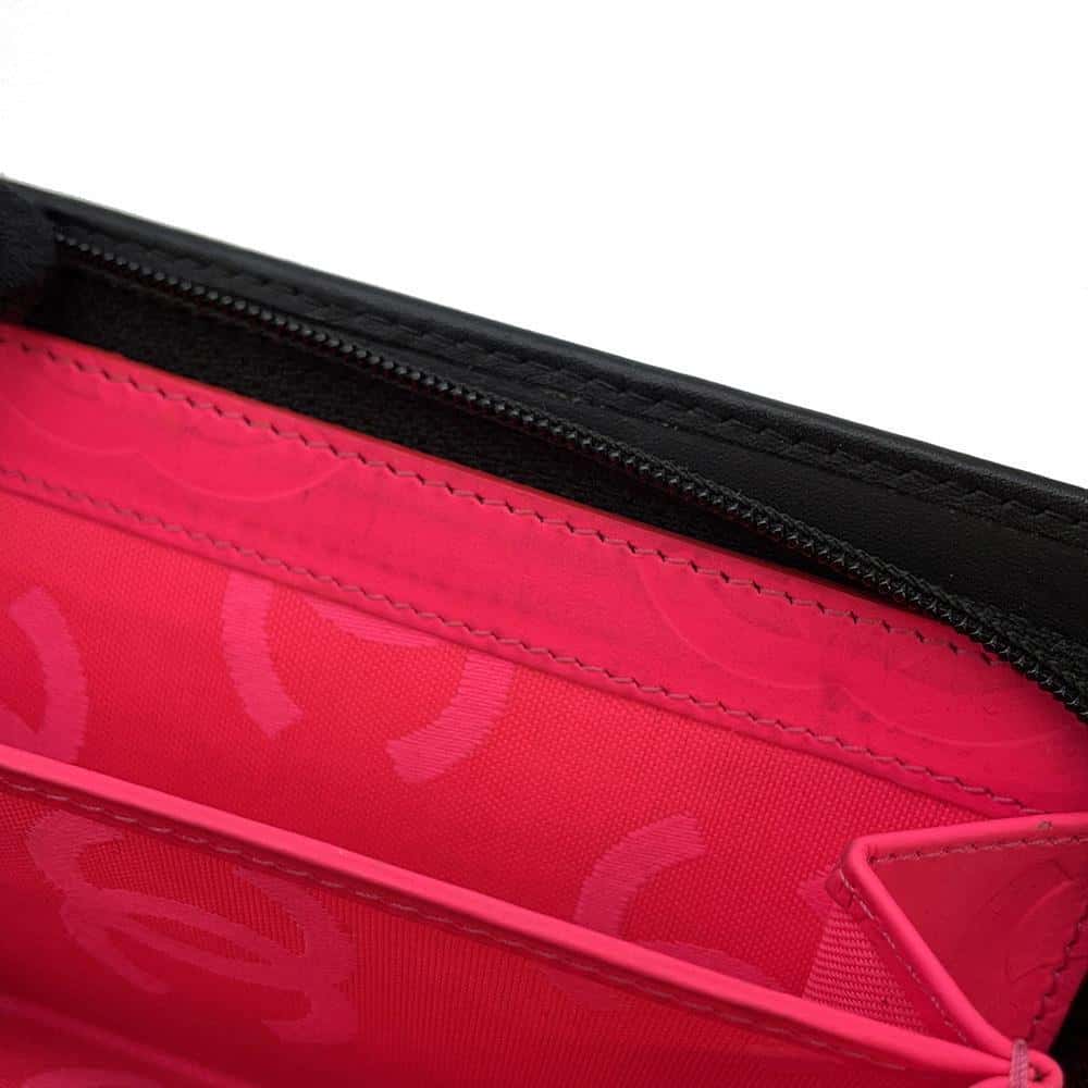 CHANEL Cambon Bifold Wallet BlackA50080 Leather/Enamel
